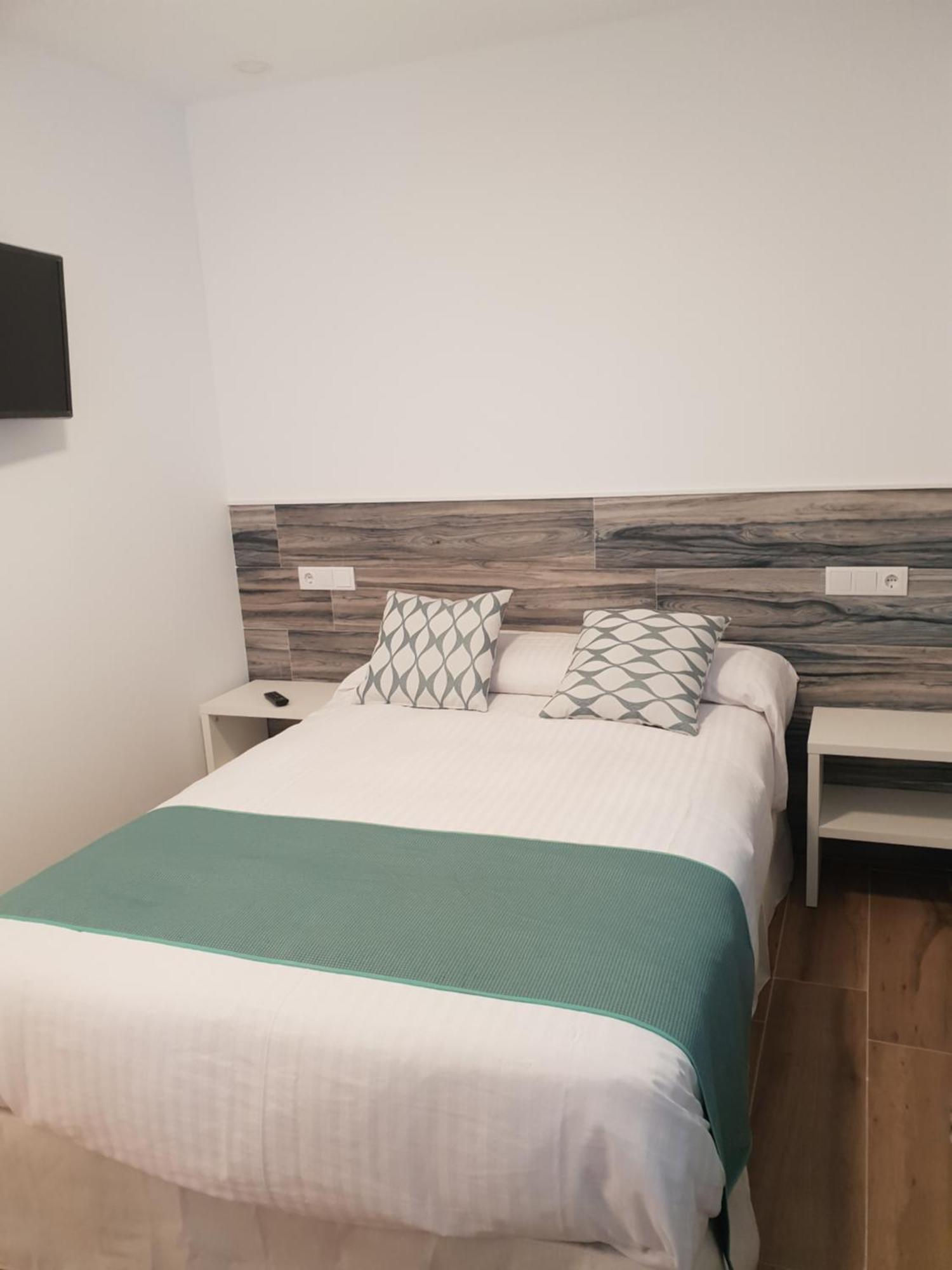 Hostal Cabanas Carboneras de Guadazaón Екстериор снимка