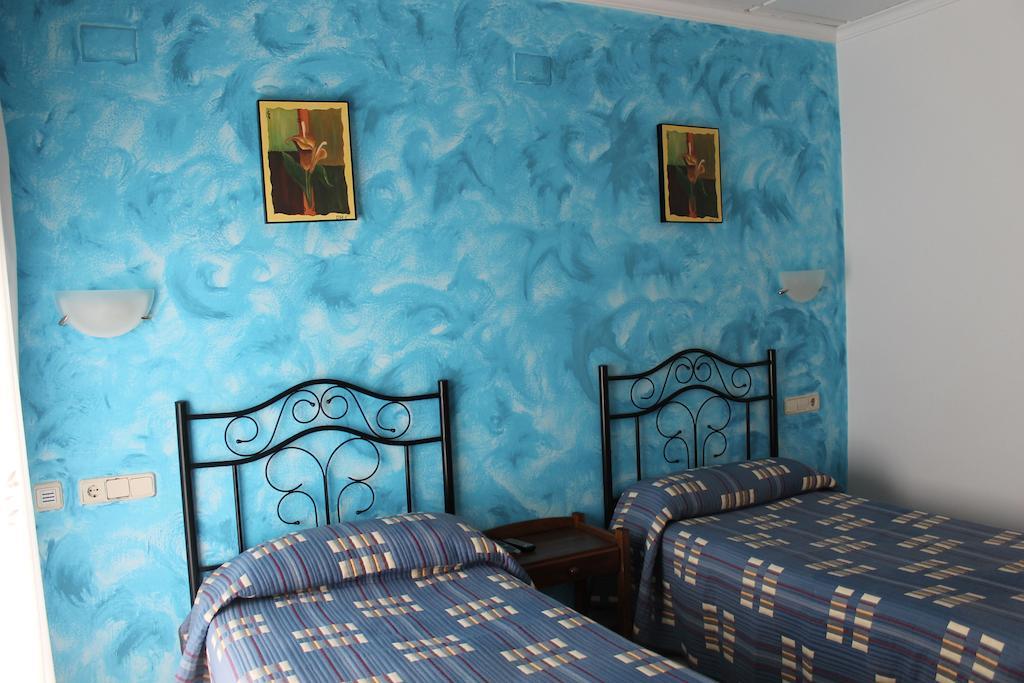 Hostal Cabanas Carboneras de Guadazaón Стая снимка