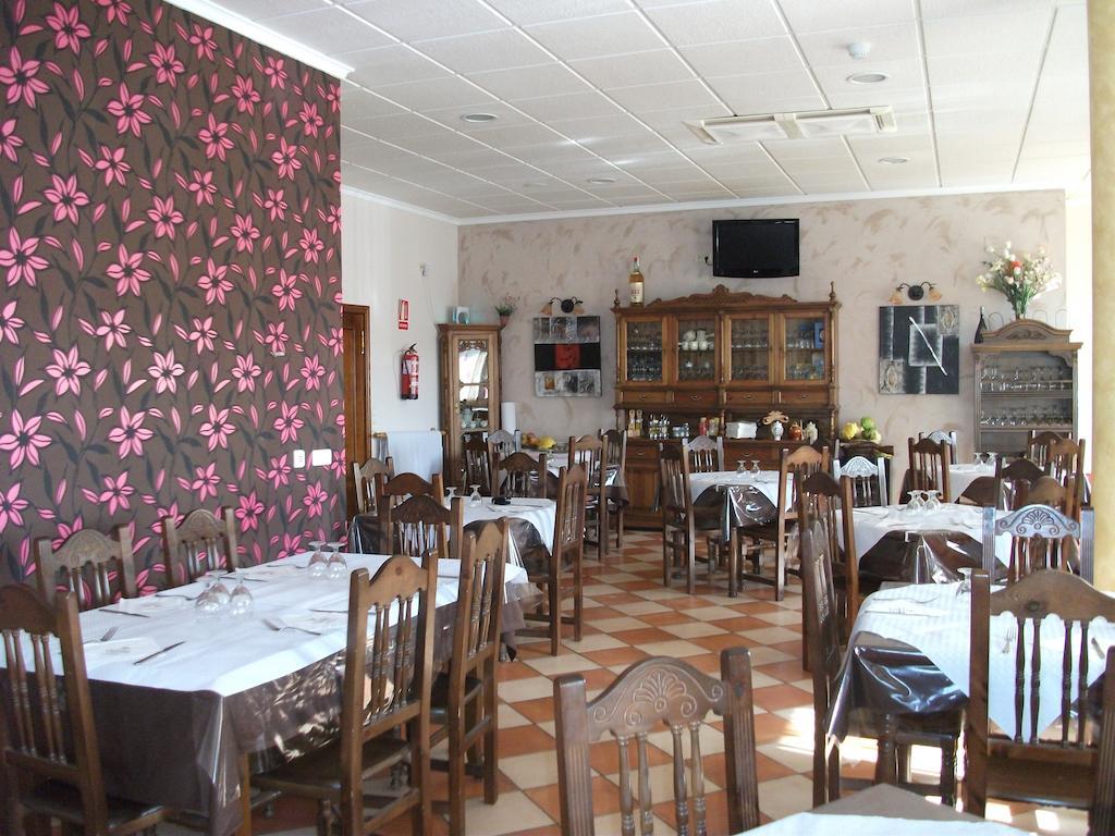 Hostal Cabanas Carboneras de Guadazaón Екстериор снимка