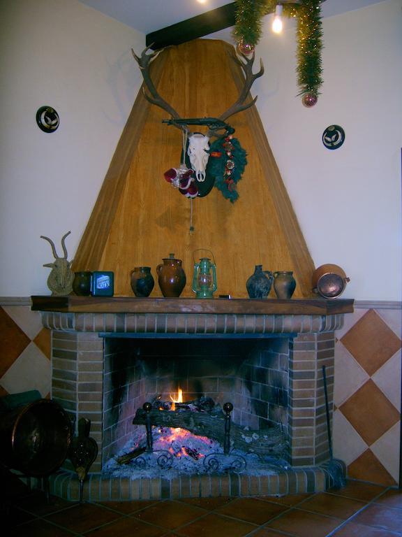 Hostal Cabanas Carboneras de Guadazaón Екстериор снимка